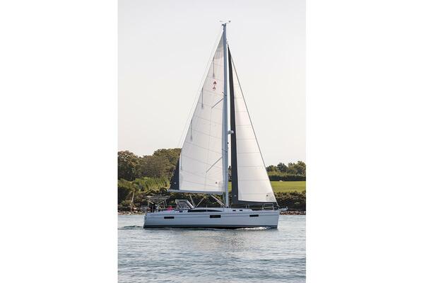 42ft Catalina Yacht For Sale