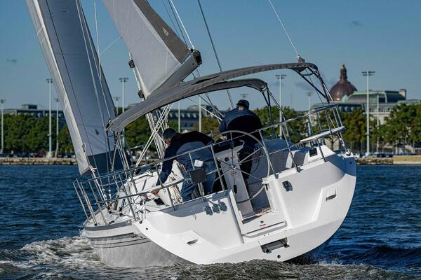 35ft Catalina Yacht For Sale