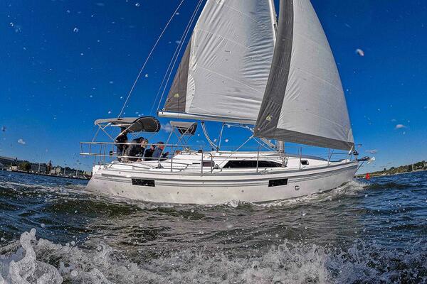 35ft Catalina Yacht For Sale