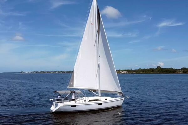 35ft Catalina Yacht For Sale