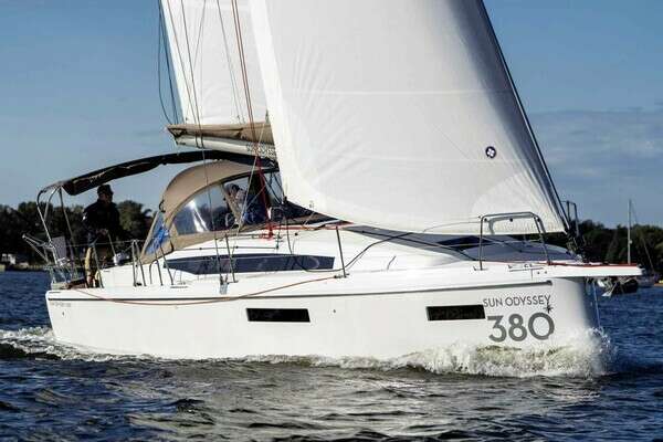 38-ft-Jeanneau-2025-380-Huntington New York United States yacht for sale
