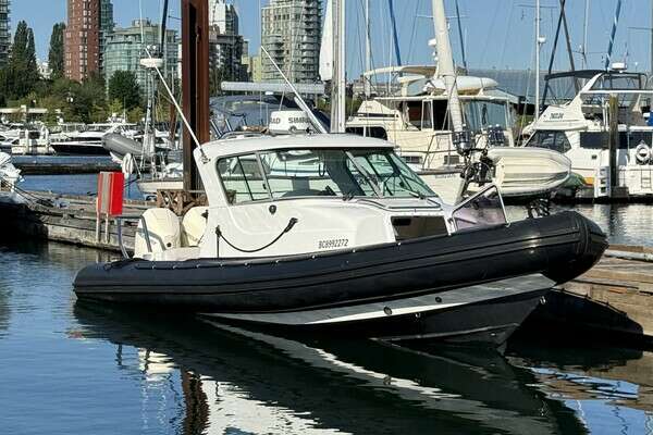28-ft-Protector-2006-28-Vancouver British Columbia Canada yacht for sale