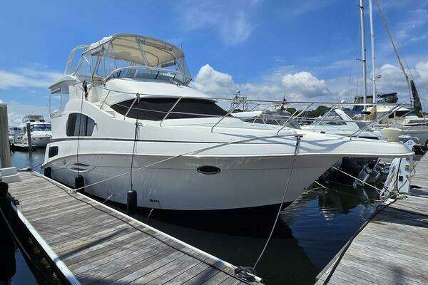 39-ft-Silverton-2003-392 Aft Cabin Motor Yacht-Barrington Rhode Island United States yacht for sale