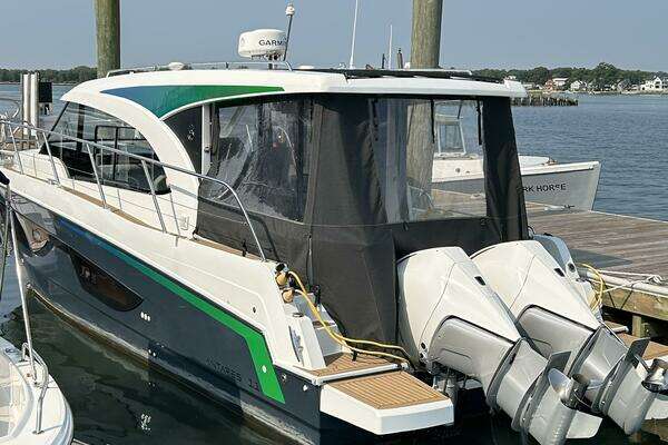 36-ft-Beneteau-2022-Antares 11-Norwalk Connecticut United States yacht for sale