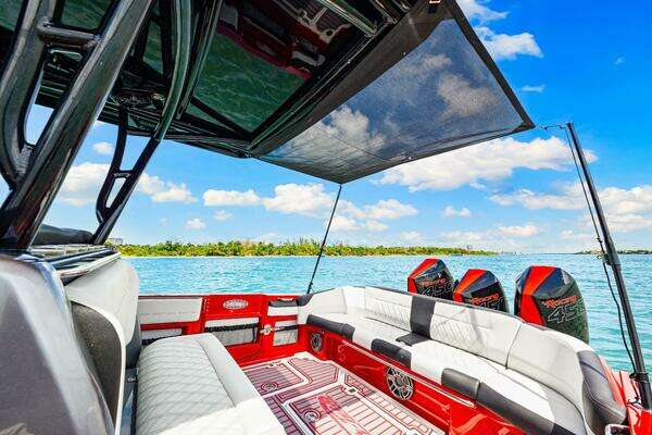 Nor-Tech 390 SS Yacht For Sale