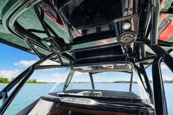 Nor-Tech 390 SS Yacht For Sale