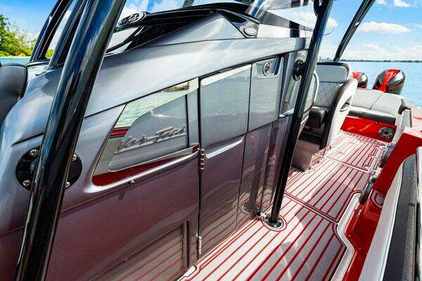 Nor-Tech 390 SS Yacht For Sale