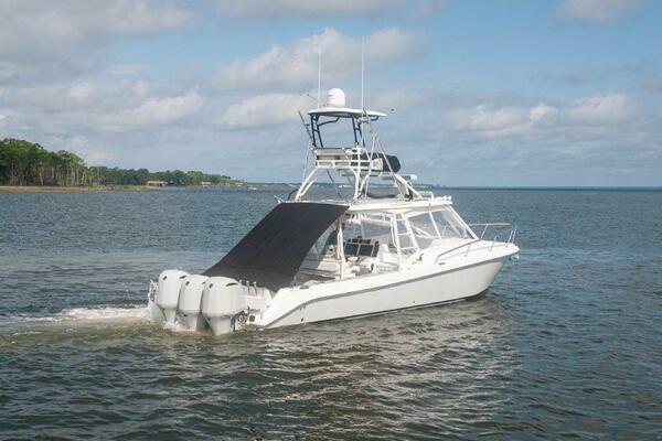 35ft Everglades Yacht For Sale