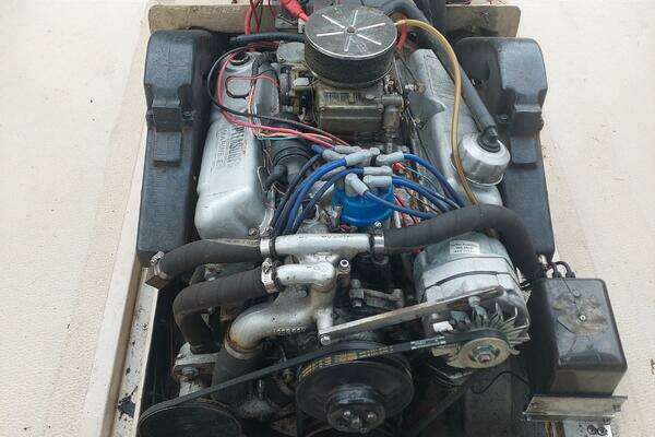 Photo of the 1986 Shamrock 20 Walkthrough "Messing About"