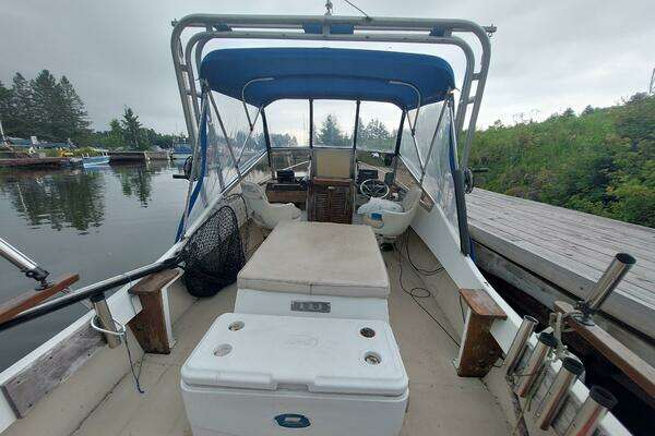 Photo of the 1986 Shamrock 20 Walkthrough "Messing About"