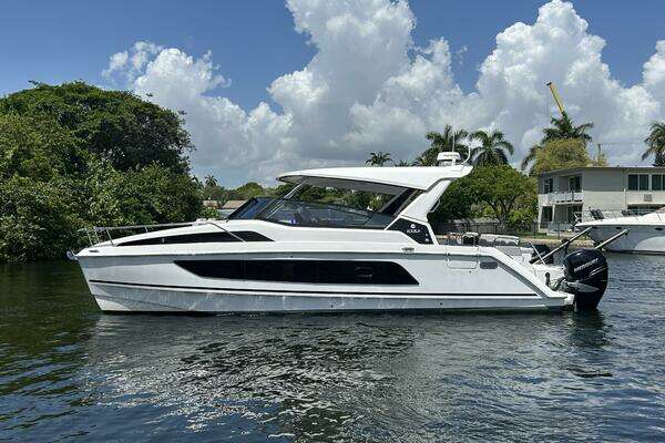 36-ft-Aquila-2020-36 Sport-Fort Lauderdale Florida United States yacht for sale