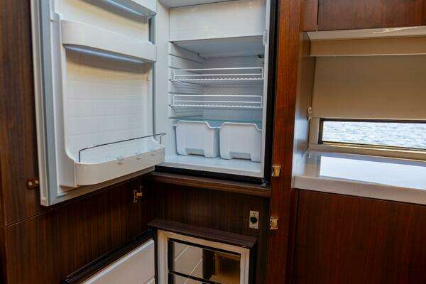 Fairline Squadron 50 Yacht For Sale