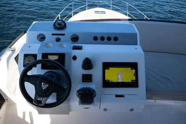 Fairline Squadron 50 Yacht For Sale