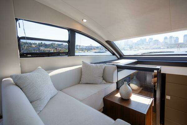 Fairline Squadron 50 Yacht For Sale