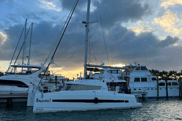 40ft Bali Yacht For Sale 40ft Bali Yacht For Sale