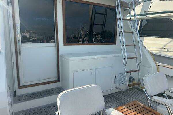 Photo of the 1988 Viking 45 Convertible "ARETE"