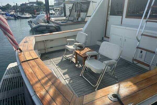 Photo of the 1988 Viking 45 Convertible "ARETE"