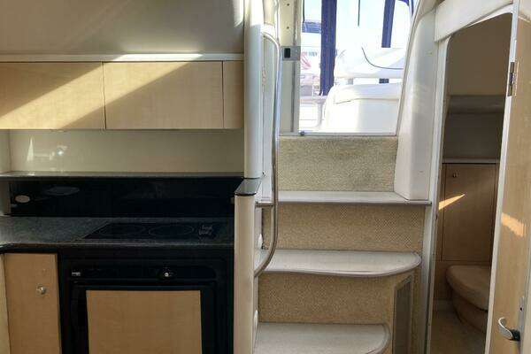 Photo of the 2000 Maxum 3500 SCR "Mare Vita"