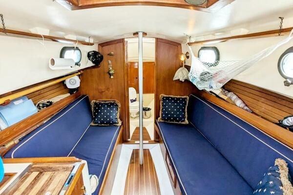 Meltemi IV 25ft Cape Dory Yacht For Sale