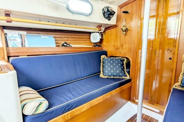 Meltemi IV 25ft Cape Dory Yacht For Sale