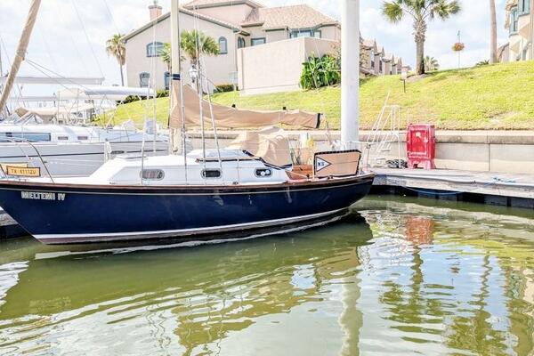 Meltemi IV 25ft Cape Dory Yacht For Sale