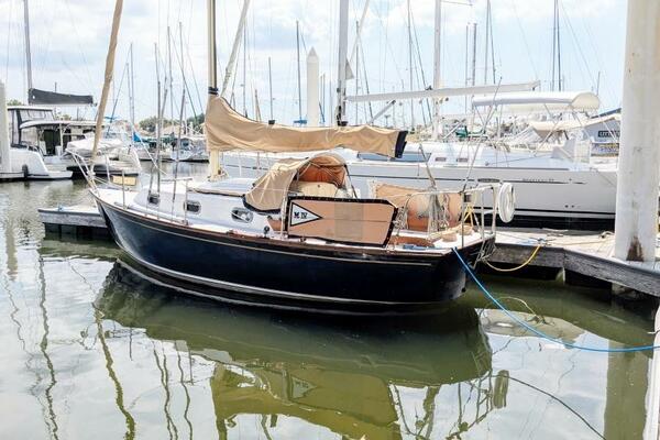 Meltemi IV 25ft Cape Dory Yacht For Sale