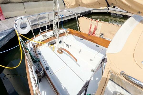 Meltemi IV 25ft Cape Dory Yacht For Sale