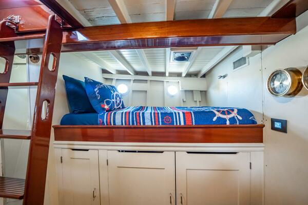 Flying Lady 58ft Trumpy Yacht For Sale