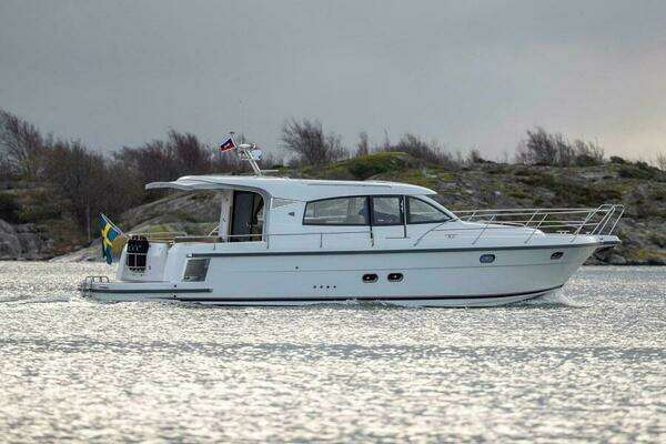 43-ft-Nimbus-2025-405 Coupé- Pensacola Florida United States  yacht for sale