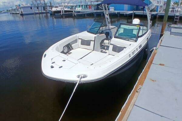 Photo of the 2023 Monterey 225