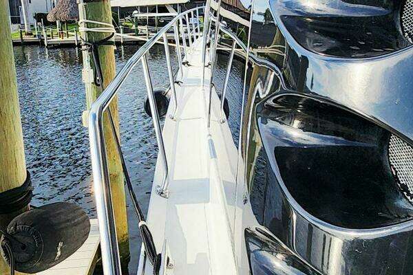 Photo of the 1999 Carver 530 Voyager Pilothouse "Kateri Marie"