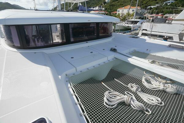 APRES SAIL 42ft Lagoon Yacht For Sale