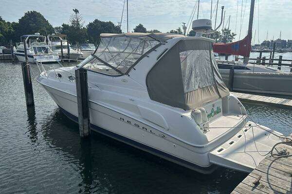 29-ft-Regal-2001-Harrison Township Michigan United States yacht for sale