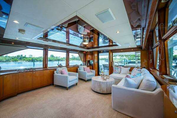 2005 Ocean Alexander 80