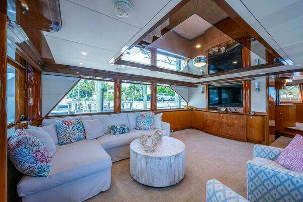 2005 Ocean Alexander 80