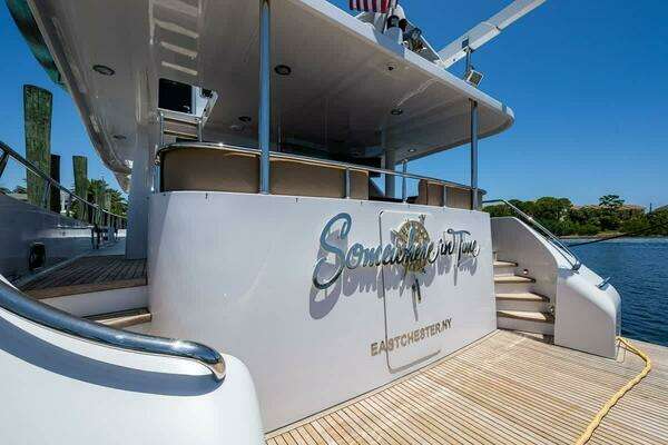 2005 Ocean Alexander 80