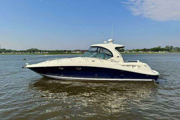 39-ft-Sea Ray-2005-390 Sundancer-Spring Lake Michigan United States yacht for sale