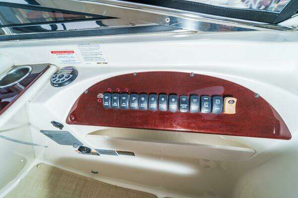 Meridian 441 Sedan Yacht For Sale