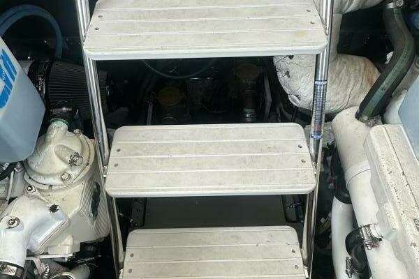 Meridian 441 Sedan Yacht For Sale