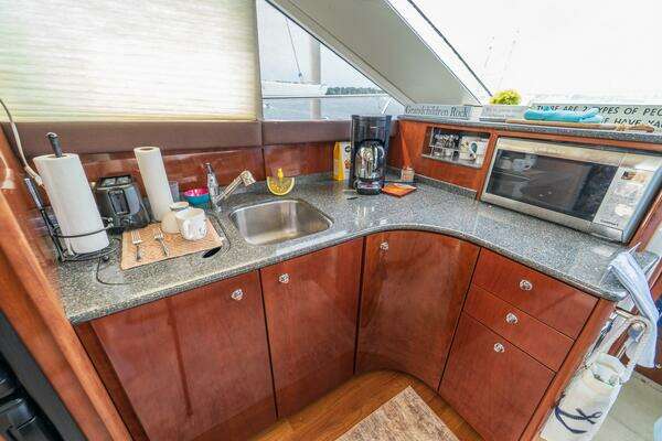 Meridian 441 Sedan Yacht For Sale