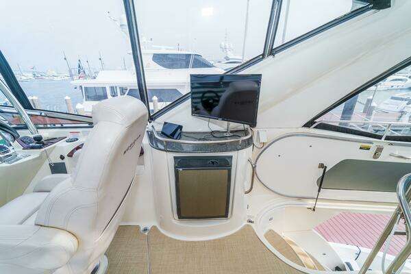Meridian 441 Sedan Yacht For Sale