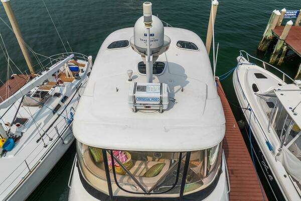 Meridian 441 Sedan Yacht For Sale