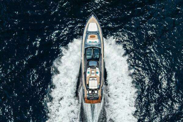 2024 Riva 76