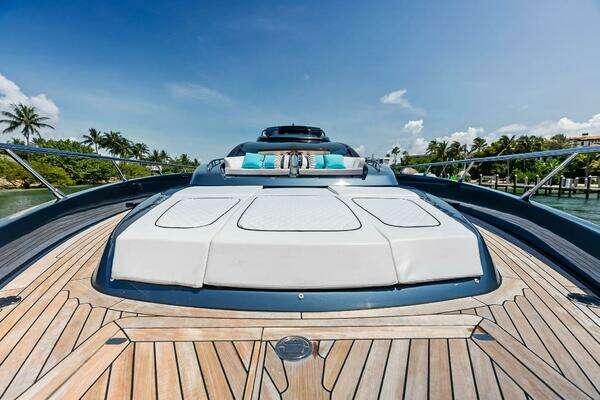 2024 Riva 76