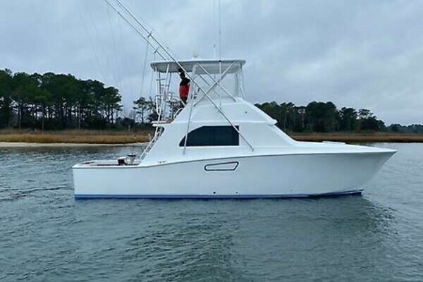38-ft-Bertram-1979-38-HOLLYWOOD-Indian River Delaware United States yacht for sale