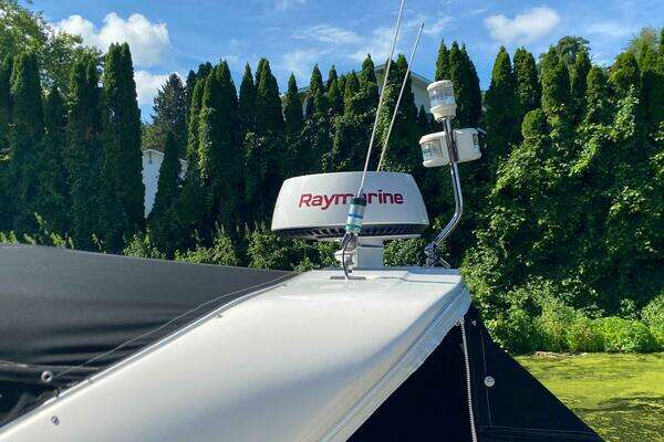 Photo of the 2002 Riviera 47 Excalibur "Waypointe"