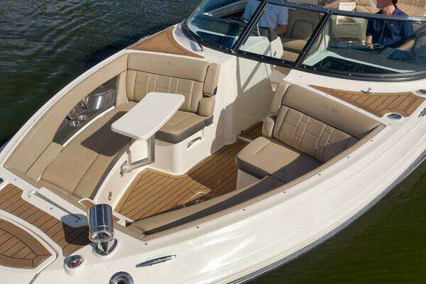 2016 Sea Ray 35