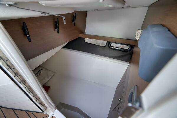 2016 Sea Ray 35