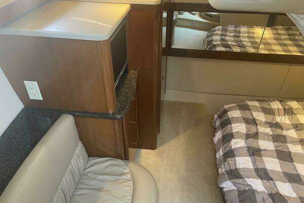 2006 Meridian 41