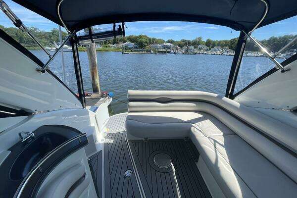 Photo of the 2004 Doral 280 Prestancia